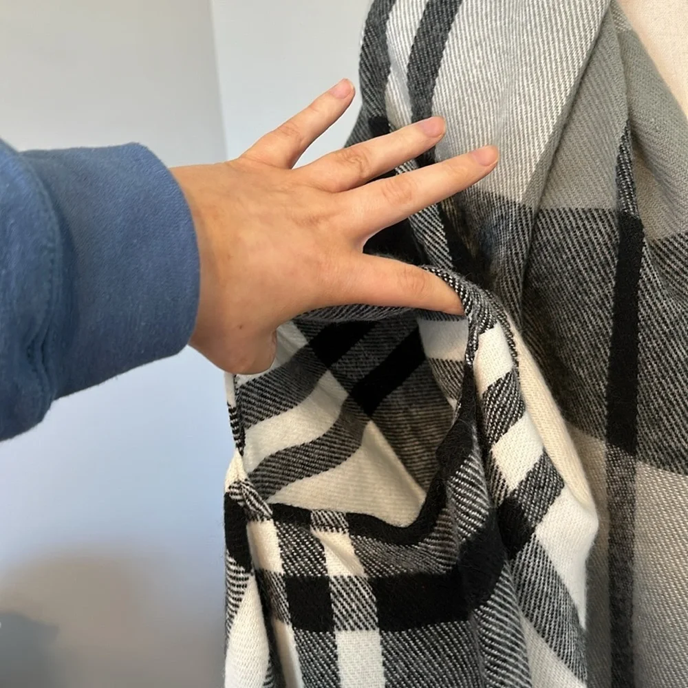 Giant Scarf Blanket Plaid Poncho Wrap Soft Game Day Accessory